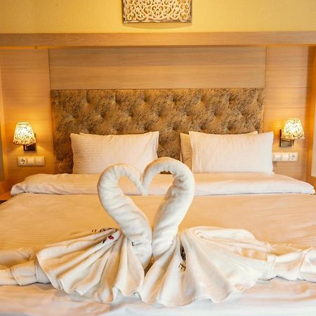 Boutique Hotel Provence Бутик Хотел Прованс 佩特里奇 外观 照片