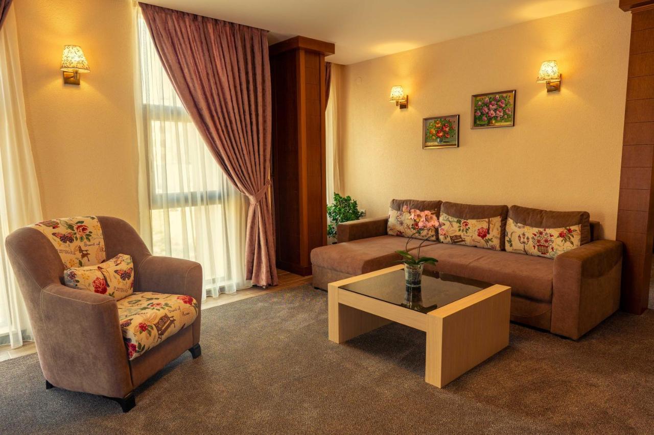 Boutique Hotel Provence Бутик Хотел Прованс 佩特里奇 外观 照片