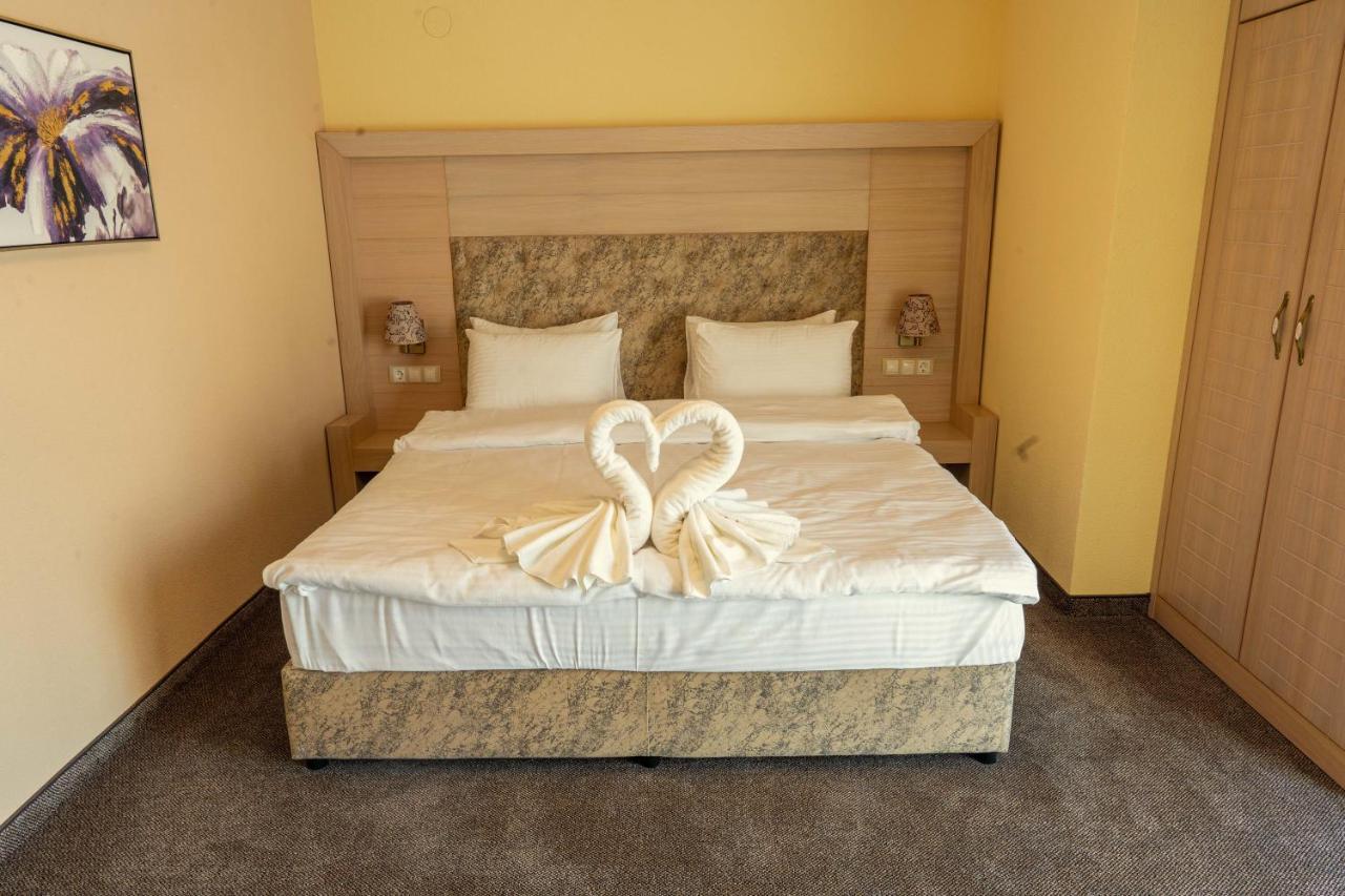 Boutique Hotel Provence Бутик Хотел Прованс 佩特里奇 外观 照片
